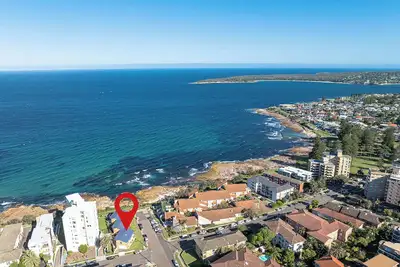 Image de Absolute Beachfront Cronulla Beach House | Panoramic Ocean Views