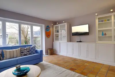 Image de Mattis Hüs - Quietly situated semi-detached house Mattis Hüs. With garden and