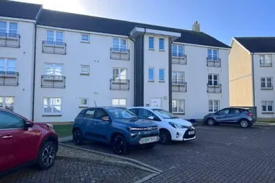 Image de Irvine Harbor Apartments; 30 Dublin Quay; two bed, two toilet, top floor flat