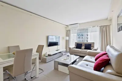 Image de Appartement climatisé – Balcon Vue Tour Eiffel