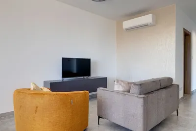 Image de Central and modern Apartment, Valley Views Karp1-6