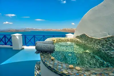 Image de Althene Suite, Divine Sea and Caldera Views, Furnished Balcony, Indoor Jacuzzi