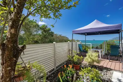 Image de Maison 40m² climatisée face à la Mer et 500m de la Plage