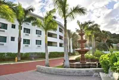 Spacious 2-bedroom condo within Rio Mar with golf cart