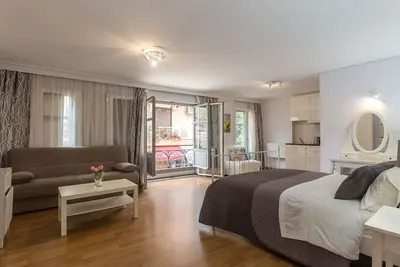 Image de Apartment Terryne, Spacious Studio Apartment, Athens