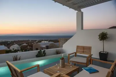 Image de Villa Meloria, Divine Sea Views, Private Pool, Furnished Terrace, Finikia