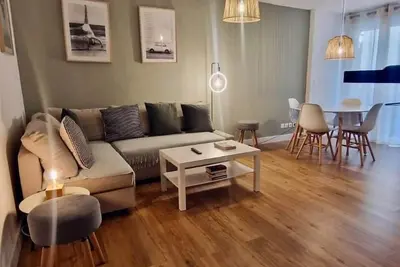 Image de \"Marianne\"Joli T3 Central, Climatisé avec Parking