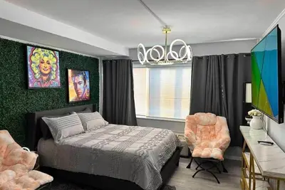 Image de Studio South (On Ut Campus & Free Parking)