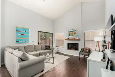 Cool & Comfy Tucson Summer Retreat w/ Yard
