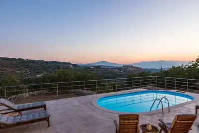 Image de Charming Villa above Rethymno Family Friendly