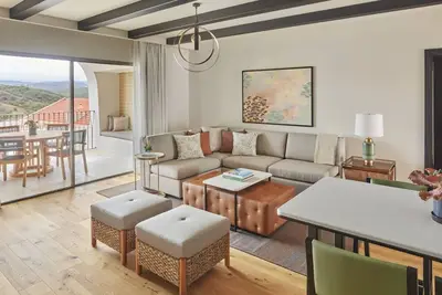 Image de Elegant Lodging in the Heart of Ombria Algarve | Stunning Views & Serenity