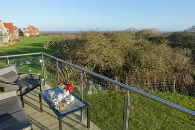 Image de Bumblebee Cottage -  a cottage that sleeps 4 guests  in 2 bedrooms