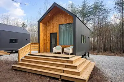 Image de Foster’s Cabin 2 | 2 Minutes from Foster Falls