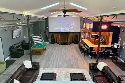 Image de Steel City Modern Escape Close to Nfl Draft, Acrisure, Pnc, Downtown, Ppg