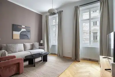 Image de Blueground | Landstraße, washer/dryer, nr Prater