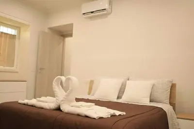 Image de Les deux étapes de Scavi ! Parking Wi-Fi gratuit