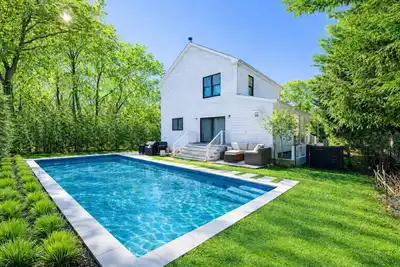 Image de Southampton Cove - July 2026 Rental