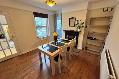Image de 4 Bed Private Victorian Town House - Central Headington - Oxford