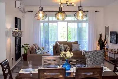 Image de Shanzu 2br with Pool + Beach Access - Mombasa