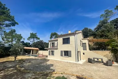 Image de Villa avec piscine et vue – Drôme provençale