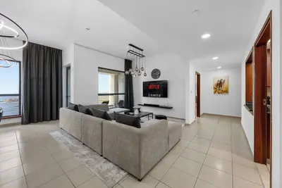 Image de Beachfront Jbr l Stunning Views, Pool & Gym