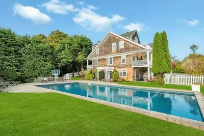 Image de Spacious Shinnecock Hills Home, Private Pool, Minutes to golf course, . . .