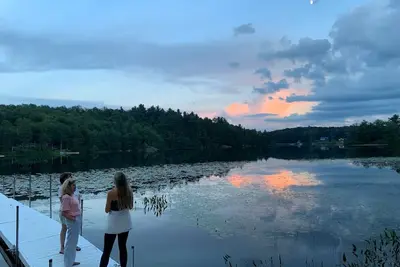 Image de Best Private Sandy Beach on Lake Desolation!