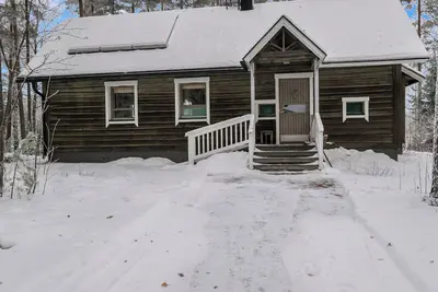 Luhtalemmikki by Interhome