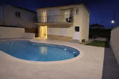 Image de Villa des Romarins ⭐⭐⭐ – Piscine, Spa, Famille-Groupe – Montélimar