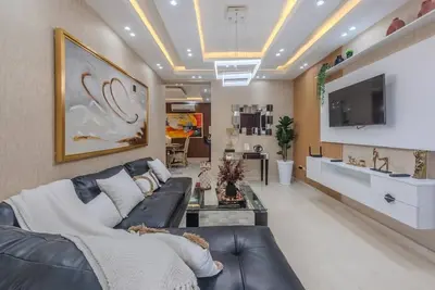 Image de Luxurious 3 bedroom apartment 15 minutes from the airport