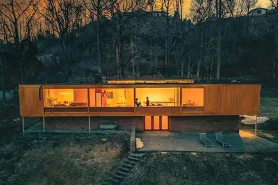 Image de Philip Johnsons Wolfhouse - 1940s Landmark