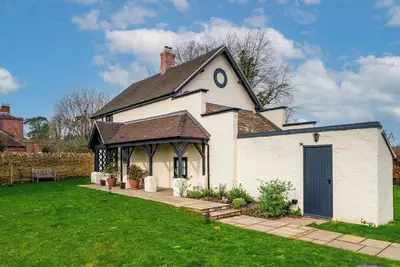 Image de 3 chambres à coucher à Diddlebury