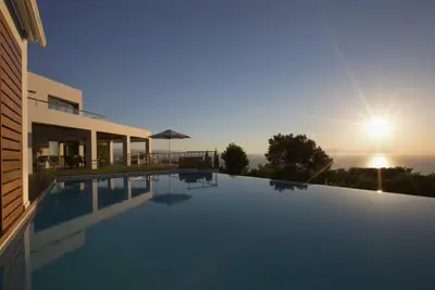 Image de Villa Thermaia, Divine Sea Views, Private Infinity Pool, Furnished Terrace, .