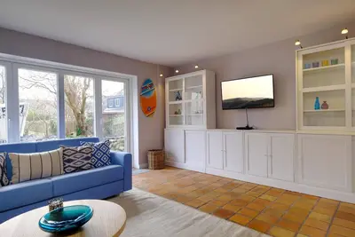 Image de Quietly situated semi-detached house Mattis Hüs. With garden and parking lot.