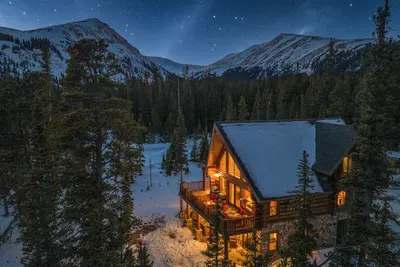 Image de Cozy Cabin • Hot Tub • Mtn Views • Firepit • Near Breck