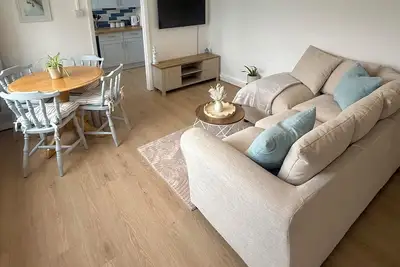 Image de Cornish coastal escape, close to the beach, shops, cafes and restaurants.