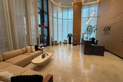 Image de Modern 1br 1. 5ba + Queen Sofa Bed Condo with Sunset Balcony in Downtown Miami