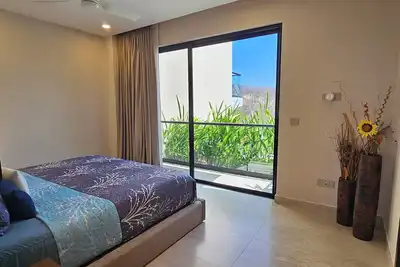 Image de Relax & Unwind in your Oceanfront Luxury 2-Bedroom at Paradise Cove