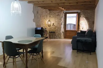 Image de Apartment in the center of Solsona Ca la Francisqueta. La Tina i el Deso