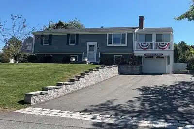 Image de Great Family Vacation Spot - Plenty of living space, enjoy walks to the beach