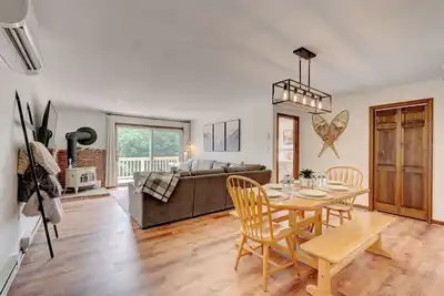 Image de Spacious 3-bedroom condo in peaceful N. Conway with Ac, pool, and near ski areas