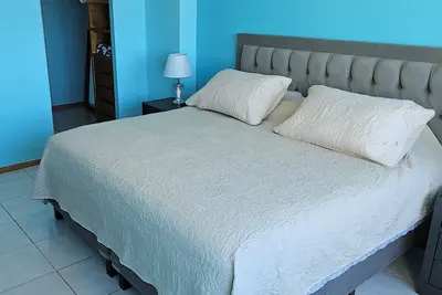 Image de 2-bedroom apartment in peaceful Mazatlán with an amazing front ocean view