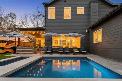 Image de Private Luxury Austin Retreat with Pool, Spa & Sauna near SoCo