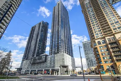 Image de Modern | Sauna • Climbing Wall • Parking | Square One