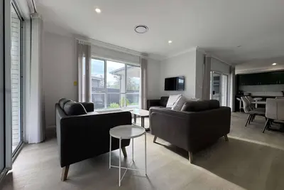 Image de Single Level Retreat • Near Beach & Mogo Trails