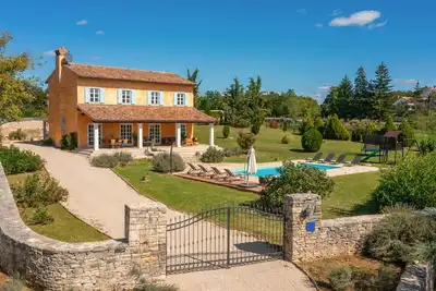 Image de Villa Primavera with pool Grožnjan by Villas Guide