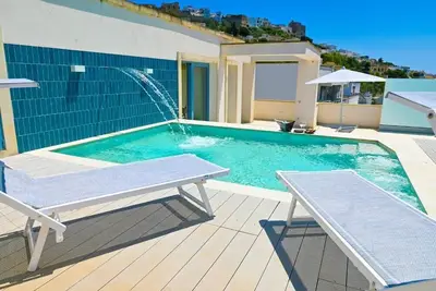 Image de Perle Marine Suite Apartments