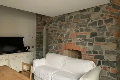 Atmosphère Authentique à Côme (Romantic Chic)