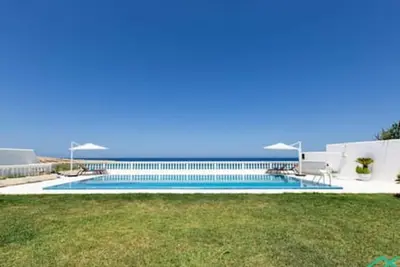 Image de Dar Barsha: Beach front white sand and happiness
