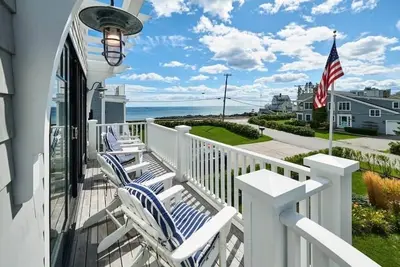 Image de SeaView Maine: Coastal Luxe at Harris Lane